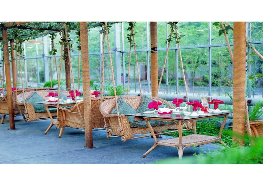 生態(tài)溫室餐廳